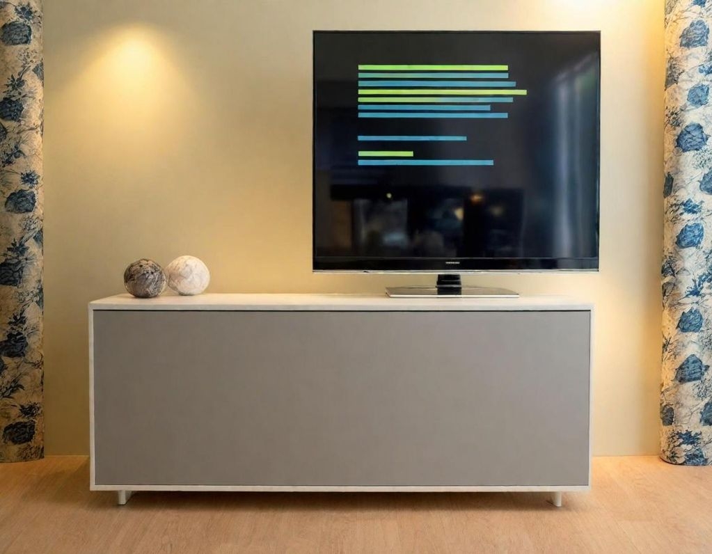  Top 32-inch Smart TVs 